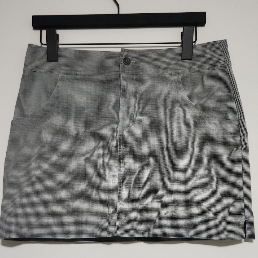 Avia EUC Skort Size Small